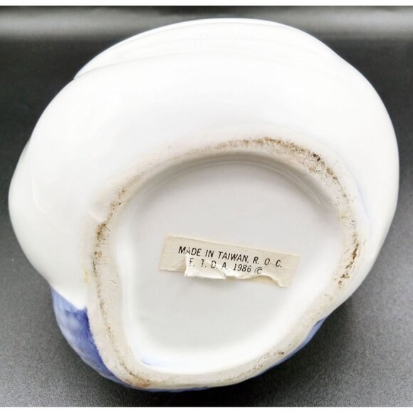 FTDA Ceramic Goose Planter Blue Hat & Yellow Bow Vintage 1986 ROC 7.25 Inches - Picture 13 of 16